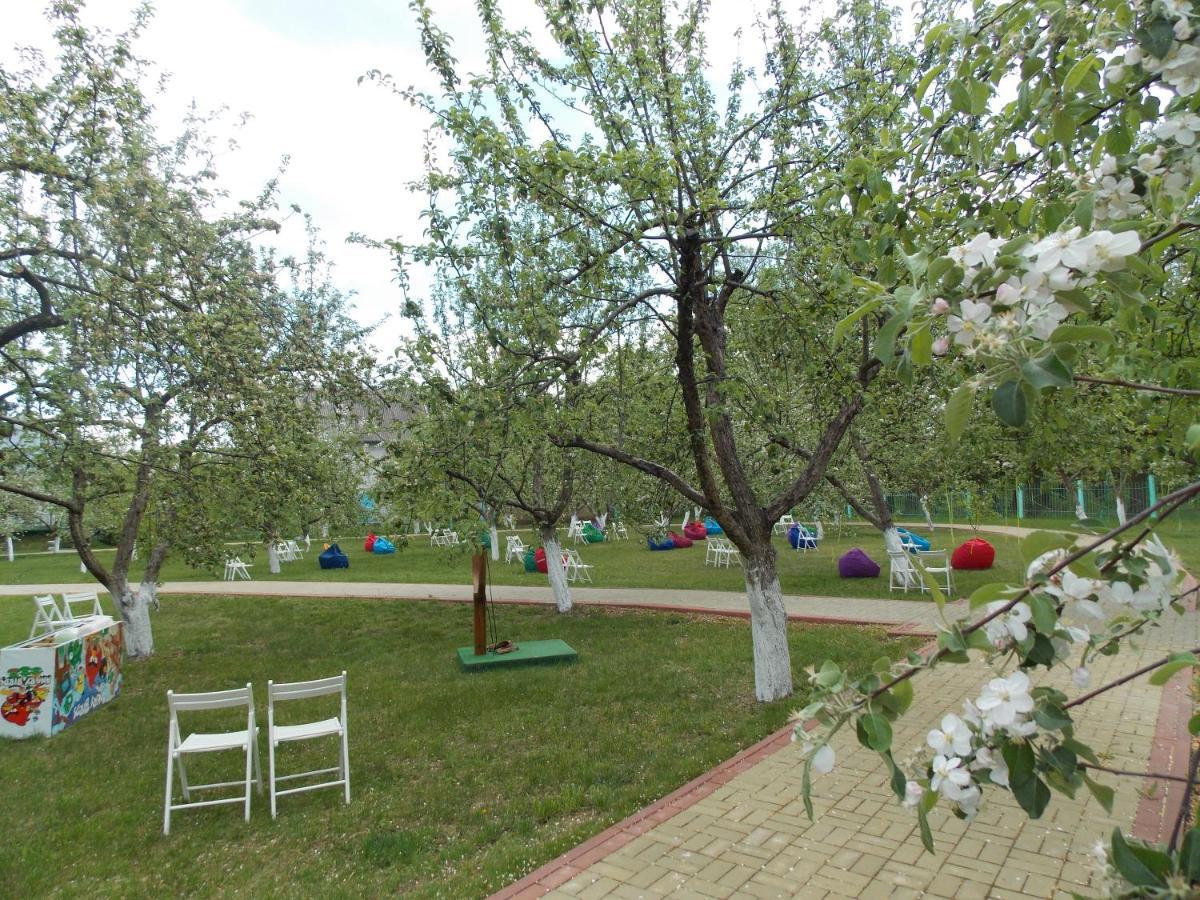 Hotel Dibrova Bila Tserkva Exterior foto
